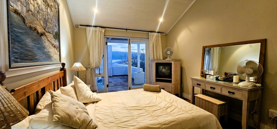 3 Bedroom Property for Sale in Middedorp Western Cape